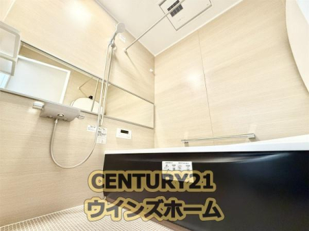 浴室 ゆったりとしたお風呂スペース!心と身体をリフレッシュさせる癒しの空間でもあるバスルーム！