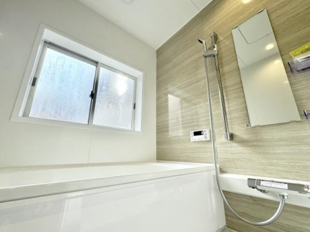  ؖڒfUCSn悢ԂoBǂtŉKłB