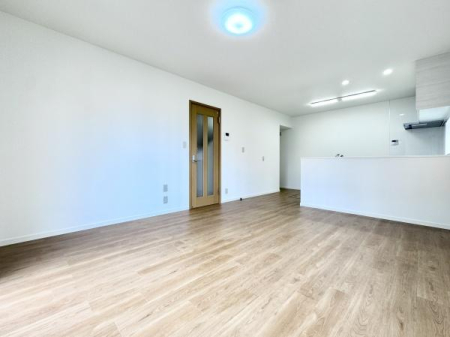 rO 邭JIȃrÓBRɕ܂Sn悢ԂŁAX̕炵LɂȂ܂B