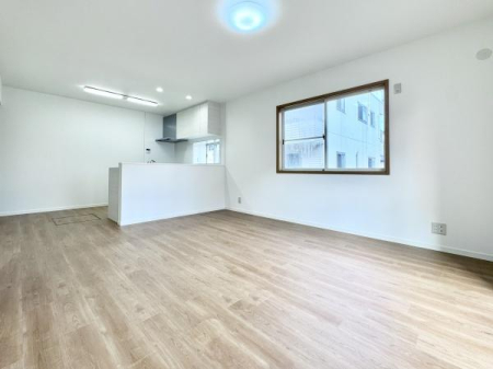 rO 邭JIȃrÓBRɕ܂Sn悢ԂŁAX̕炵LɂȂ܂B