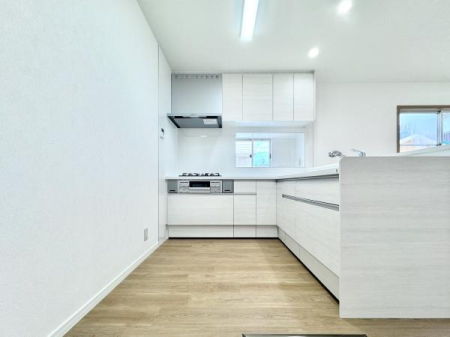 Lb` ㉺Ɏ[tAHXbLł܂BƎlKȐ݌v͂łB