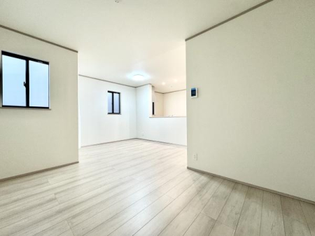 rO 15.6̍LXLDK͉ƑSƂ낰ԂłBrOƃ_CjORɎg邽߁AlXȃCtX^CɑΉ܂!
