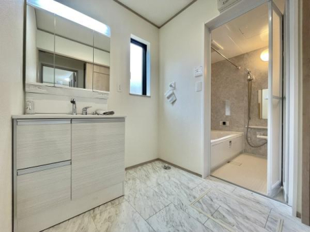 ���ʑ�E���ʏ� -