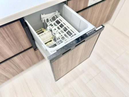 �L�b�`�� �r���g�C���H��@�t���̃V�X�e���L�b�`���ŉƎ��̕��S���y���A�Z�����p�p�}�}���T�|�[�g���܂��I