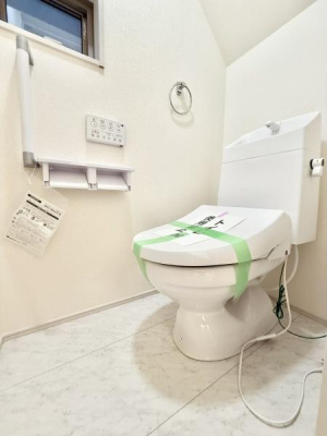 �g�C�� �g�C���͂P�K��2�K�ɂ���܂��I���ł����K�Ɏg���鉷�����֍���ݒu�I�������芷�C���\���s���܂��I