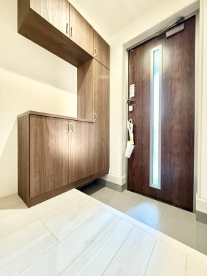 ���� �����������F���̌��ւ��A�����݂̂���}�������Ԃ����o�B�㎿�Ȉ�ۂŁA�Ƒ���Q�X�g��S�n�悭���}�����܂��B