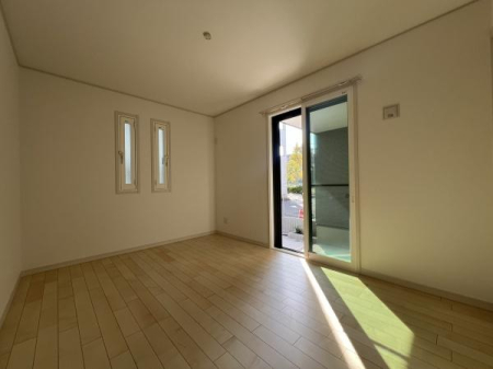 �m�� �V���v���ȃf�U�C�������̗͂m���B�N���[�[�b�g�t���ňߗނ�ו����X�b�L�����[�ł��܂��B