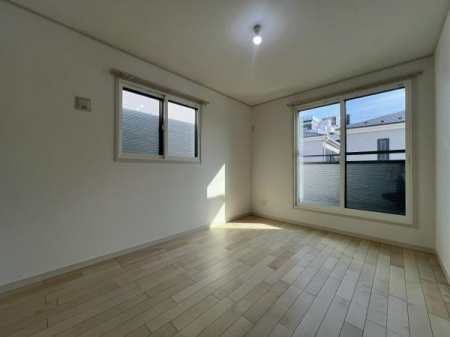 �Q�� �O���̂��Ȃ��o�����X�̎�ꂽ�z�F�̓C���e���A�̔z�u�����₷���͗l�ւ����y���߂����ł��ˁI