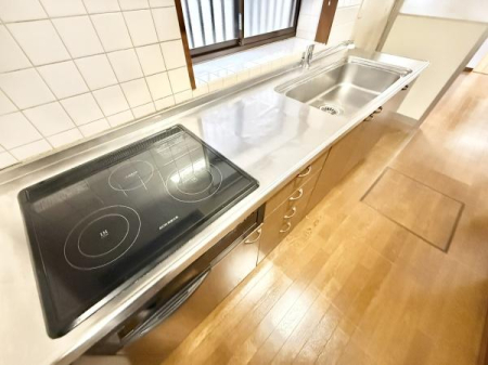 �L�b�`�� �X�^�C���b�V���ȃL�b�`�����������Ă���܂�!
