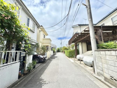 OʓH܂ތnʐ^ OʓH͌ʗʂȂSłBĒԂłZ܂ŉKȐ܂B