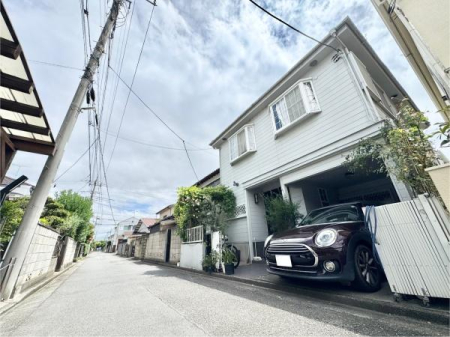 ̑ Rƒau₩ȏZ܂BÏlnŐS炮X߂܂B