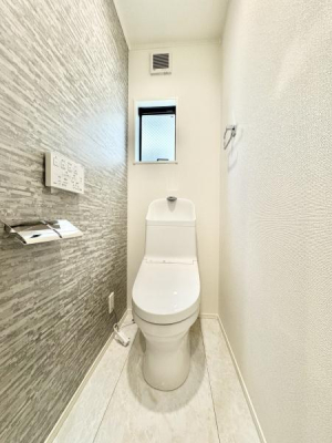 �g�C�� �g�C���͂P�K��2�K�ɂ���܂��I���ł����K�Ɏg���鉷�����֍���ݒu�I�������芷�C���\���s���܂��I