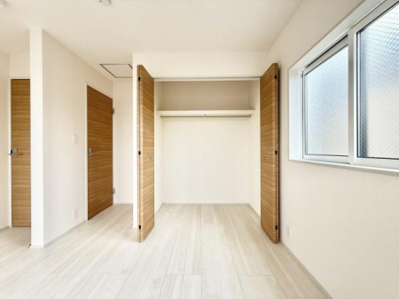 [ N[[bgݒuĂ܂Iוuꏊmۂ̂ł̐ڂ₷ȂAKȋԂ肠܂I