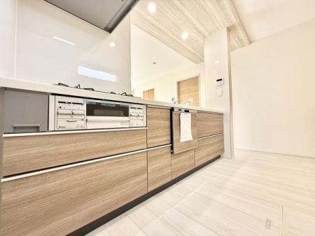 Lb` lC̑ΖʎLb`̓rOA_CjO]ł܂ILb`͍ƃXy[XLXA[ɂ܂I