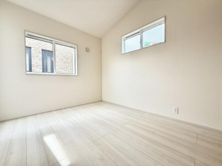 m 2ʍ̖̌邢m5.25BQɂqɂ҂łI