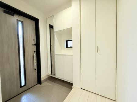  pt̑^V[Y{bNXłoO̐gȂ݃`FbNNNB
fUCؖڒœꂳAiȈۂłB