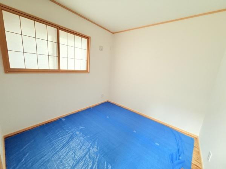 a rOƂȂ鑱ԎdlBQqԂƂĂd󂵂܂B