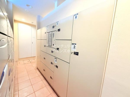 ̑p ɂȋ̂ƒɂz{bNXtIԎwȂłłו󂯎̂ŁAĔzBsvɂȂƂĂ֗ȐݔłB