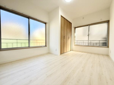 q qǂɂœKI2ʍ̖̌邢I
eƑꂼ̐Sn悢Ԃ߂悤ȋԐ݌vɂȂĂ܂I