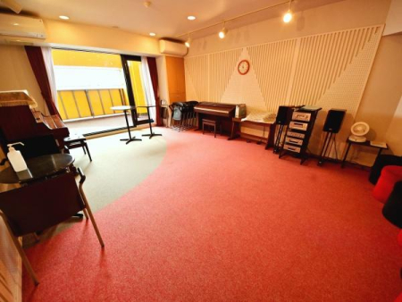 ̑p sAmXJCX^WIB傫ȉRȂ悤hAhdlɂȂĂ܂IK̂߂ɉxÕX^WI؂ƂSȂȂAyʂĐlX̌𗬂𐶂ނƂł܂I