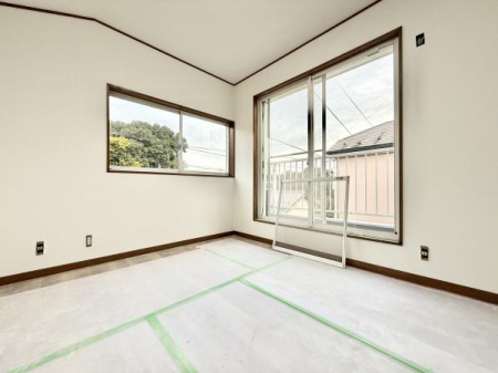 m VvŉƋ̔zu₷AQEցEqȂǑړIɊpł܂B