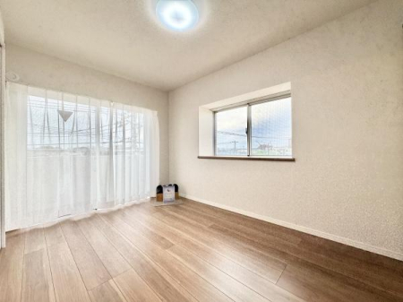 m ʂ̂炩ȓSn悭ނB
Qqǂɂ҂̋ԂłB