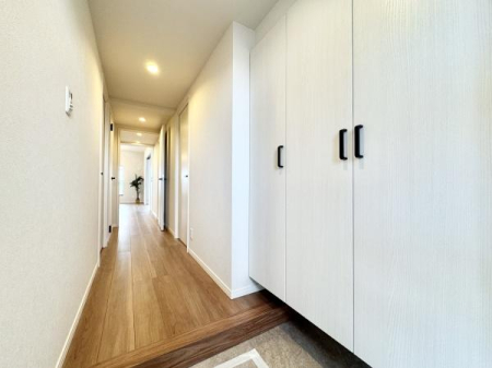  Ƃ邢ւ́ALxȎ[ŃXbLƕЕtÂۂɁB̏o肪KɂȂ@\IȋԂłB