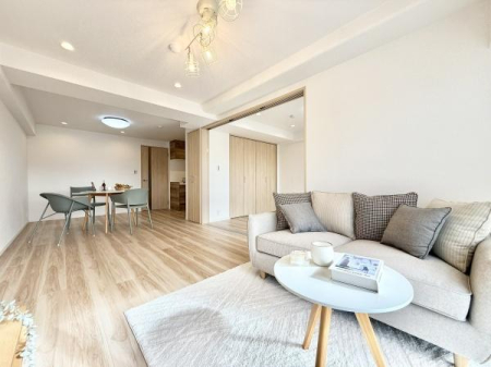 rO oRj[ւƂȂ傫ȑރrOIʂǍDŊC₷łI