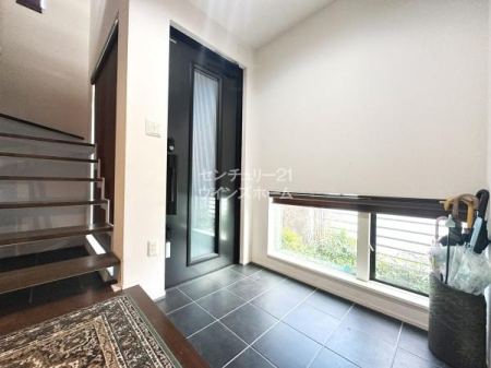 ���� ���փz�[���̓X�y�[�X���L���̂ŁA�C�̒E���������݂�ȓ����ɂł��A���o�����̂Ƃ��̌��ւ̍��G�������ł��܂��I����ݒu�������邢���փX�y�[�X�ŗ��K�҂��C�����悭���o�}���ł��܂��ˁB