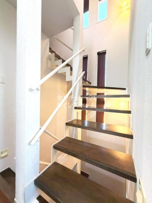 ���r���O �f�U�C������������Ԃ��L����������ʂ�����w�X�P���g���K�i�x���̗p���܂����I