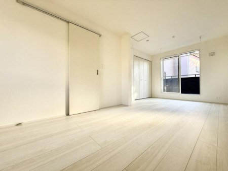 Q Q5.25{5.01I2hA1[̂IƑ̐ɍ킹Ă𕪂ėp鎖\łB[2ݒuĂAXbLƂԂŊ܂I