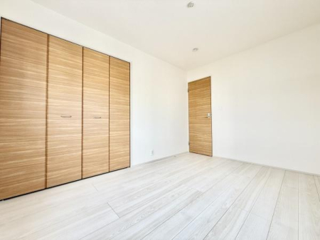 m FƃVvȃfUC̗͂mBN[[bgtŁAߗނוڂ₷łI