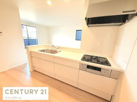 �L�b�`�� �X�^�C���b�V���ȃV�X�e���L�b�`���́A���[�͂Ƌ@�\�������˔����A�������y�����Ȃ��ԁB�Ǝ������̗ǂ������͂ł��I