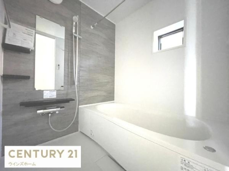  薾邢CXy[X!SƐĝtbV̋ԂłoX[I
@tłB