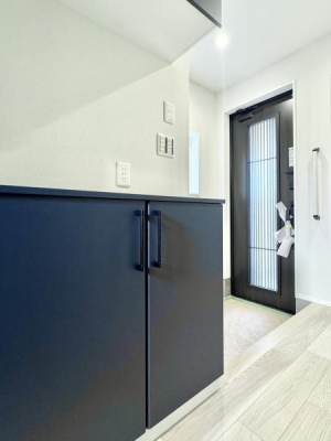  ԂoƑ◈q҂C悭o}錺ցBeʂ̃V[Y{bNX֎XbLƌ邱Ƃł܂B