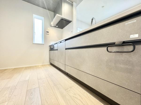 Lb` X^CbVȃVXeLb`́A[͂Ƌ@\˔AyȂԁBrOƂȂ郌CAEg͂łB