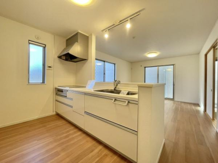 Lb` lC̑ΖʎLb`̓rOA_CjO]ł܂ILb`͍ƃXy[XLXĂ[ɂ܂I