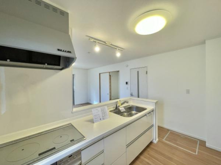 Lb` X^CbVȃVXeLb`́A[͂Ƌ@\˔AyȂԁB