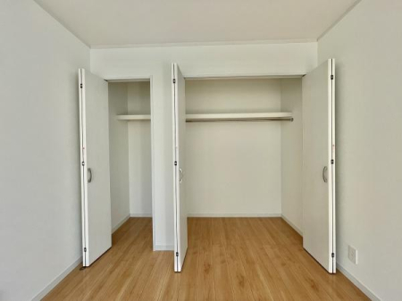 [ N[[bgݒuĂ܂Iוuꏊmۂ̂ł̐ڂ₷ȂAKȋԂ肠܂I