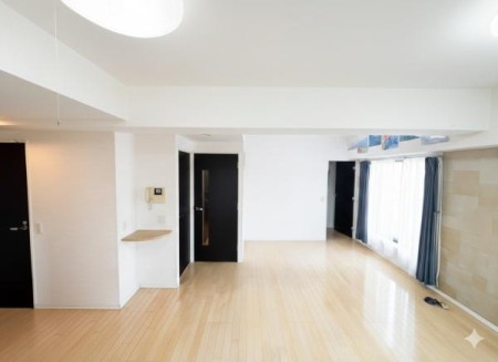 rO 邭JIȃrO͂̈ꎺBRɕ܂Sn悢ԂŁAX̕炵LɂȂ܂B