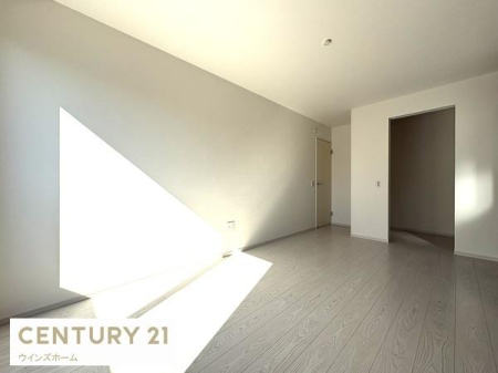 �m�� 8���̂������̓o���R�j�[�ɖʂ��̌��ǍD�ōL�X�Ƃ��Ă��܂��I�E�H�[�N�C���N���[�[�b�g�t���ő�R�̉ו����X�b�L�����[�ł��܂��I