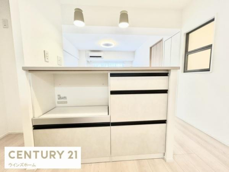 Lb` JE^[LrlbgtAHXbLł܂BƎlKȐ݌v͂łB