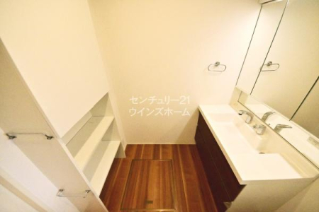 ʑEʏ ^IRXނ̃XgbNȂǁAȂɂƕȂ肪ȐʒEߎBɂ[pӂĂ̂ŁA萮ڂłĖC悭g܂I