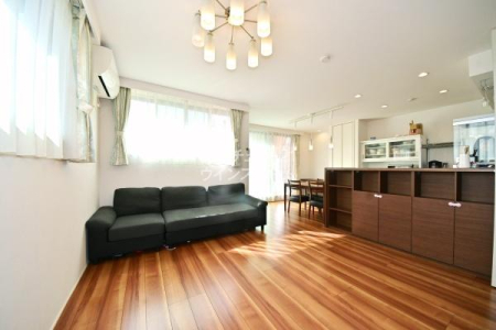 rO LDK17ƂIrOƃ_CjO2ʂɏg[AɂłrO܂I̋CD߂Ă̂ŁAql₲Nz̕ɂSłB