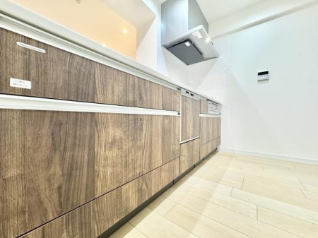 Lb` lC̑ΖʎLb`̓rOA_CjO]ł܂ILb`͍ƃXy[XLXA[ɂ܂I