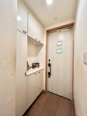  Ƃ邢ւ́A㕔܂Ŏ[mۂCpi萮\B
_ECg炩Ƃ炵ÂԂoB
qlSn悭}錺ւłB