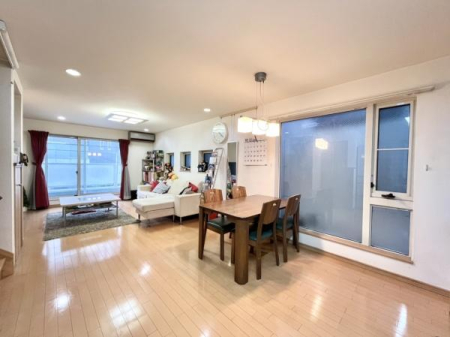 rO 19.25LDḰȂJƃgbvCgޖ邢ԁB
𑽂݂݌vŒʕǍDB
ƑRƏW܂AJӂSn悢rOłB