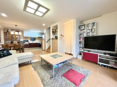 rO LXLDK̓rOCKi̗pB
Ƒ̋CzȂ悢ۂĂ݌vB
Lb`E_CjOErOɂ₩ɌqA
Sn̗ǂR~jP[VԂłB