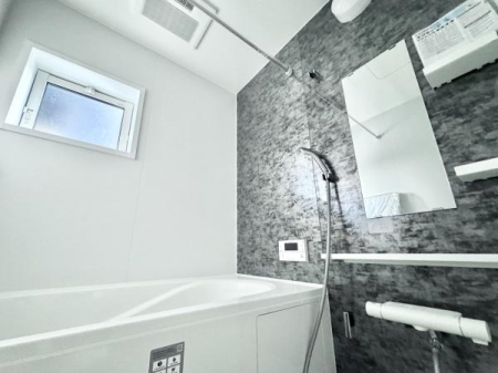  ؖڒfUCSn悢ԂoB@tŁAJ̓̂SłB