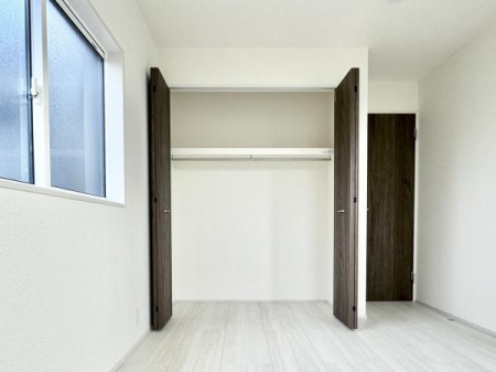 [ [ɍȂ悤N[[bgݒuĂ܂Iוuꏊmۂ̂ł̐ڂ₷ȂAKȋԂ肠܂I